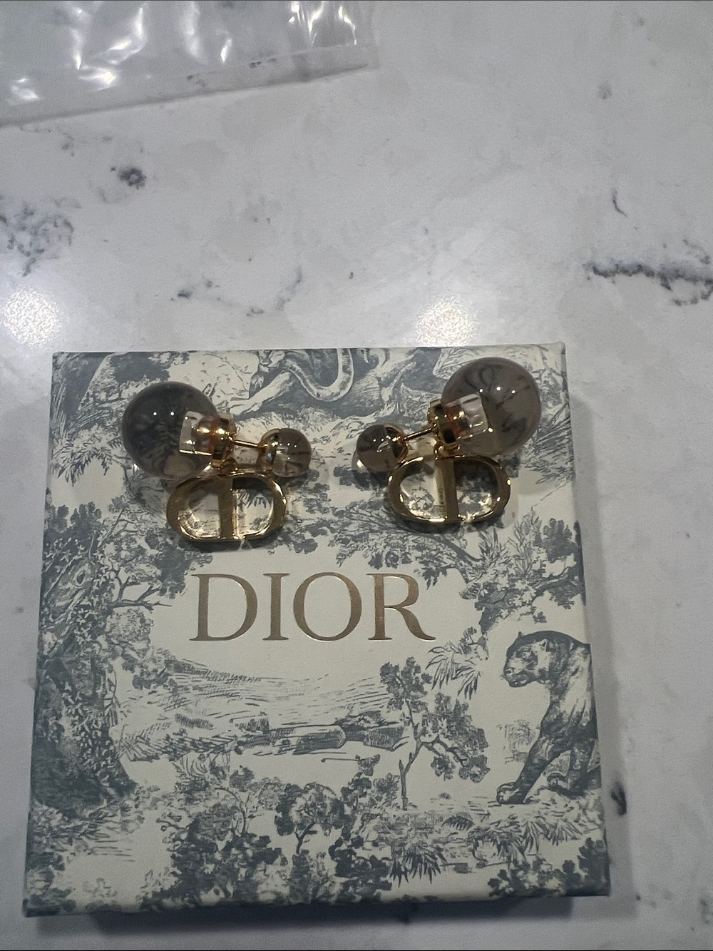 Dior Gold and Pearl Drop Earrings - Picture 3 of 6